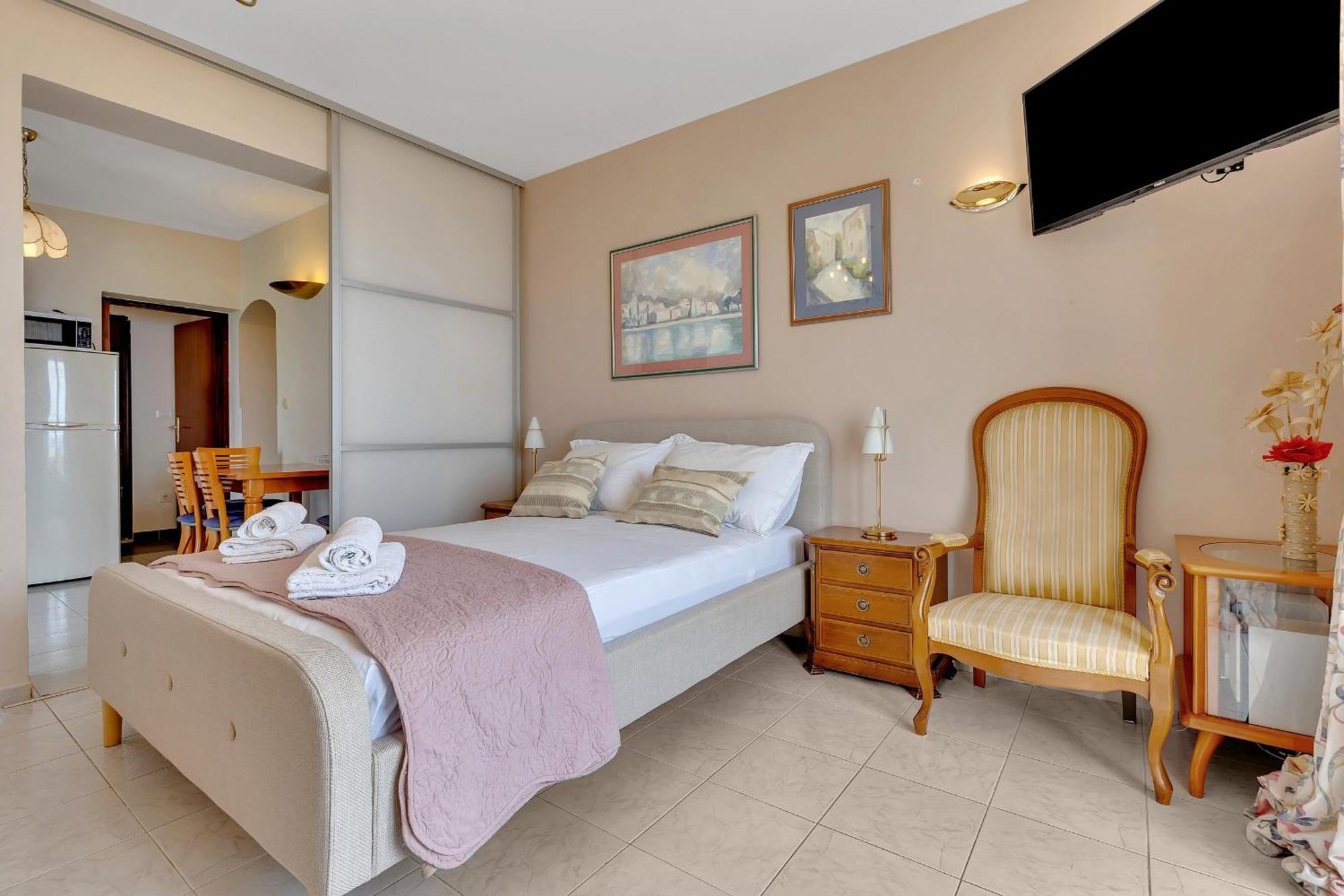 Grand View Apartments Драшнице Экстерьер фото