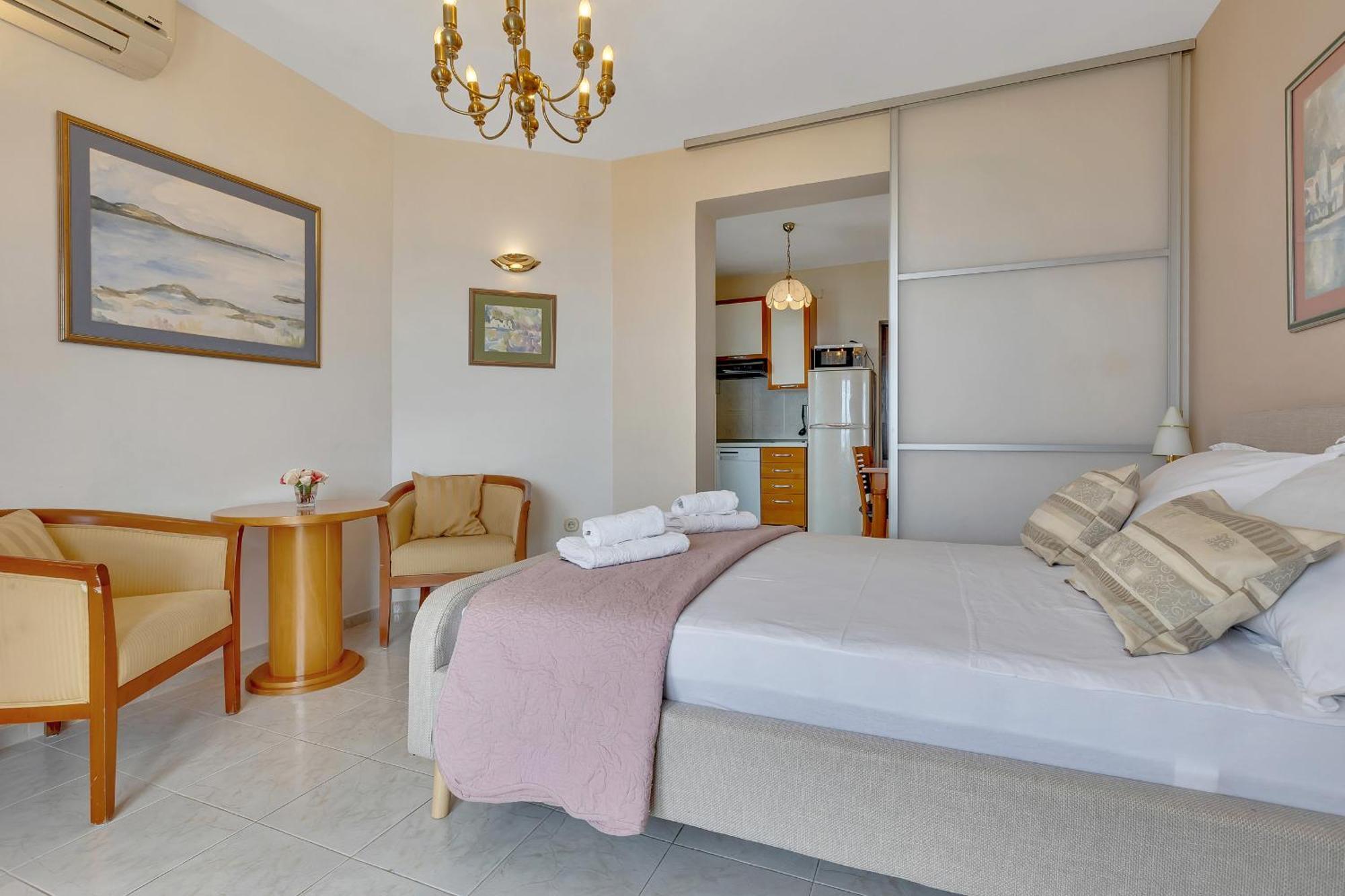 Grand View Apartments Драшнице Экстерьер фото